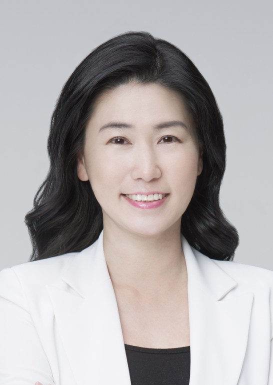 Kelly Kwon Korea GM Hoffman Agency 2